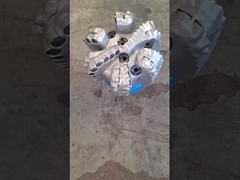 5 インチマトリックスボディ PDC 钻石用の钻石 APIスペックの钻石