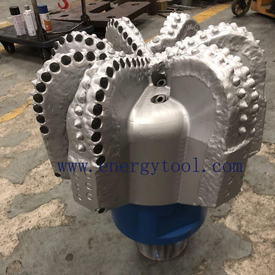 岩石分割 17-1/2 インチ 7 刃 ダイヤモンド PDC 钻井 鋼筋ボディ