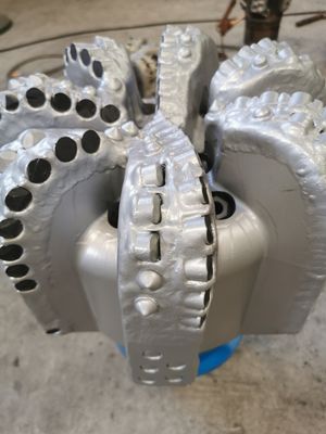 13.125 inch 7 Blade PDC Diamond API Rock Bits for Water Well Drilling