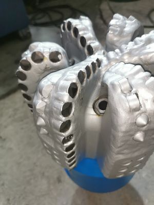 Customized Matrix Body PDC Polycrystalline Diamond Oil Well Drill Bit For Rock Drilling Manufacturer